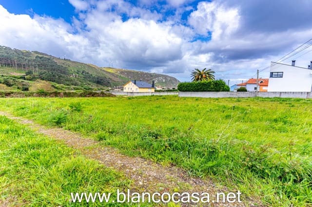 Building Plot for sale in Malpica de Bergantiños - € 74,999 (Ref: 9383417)