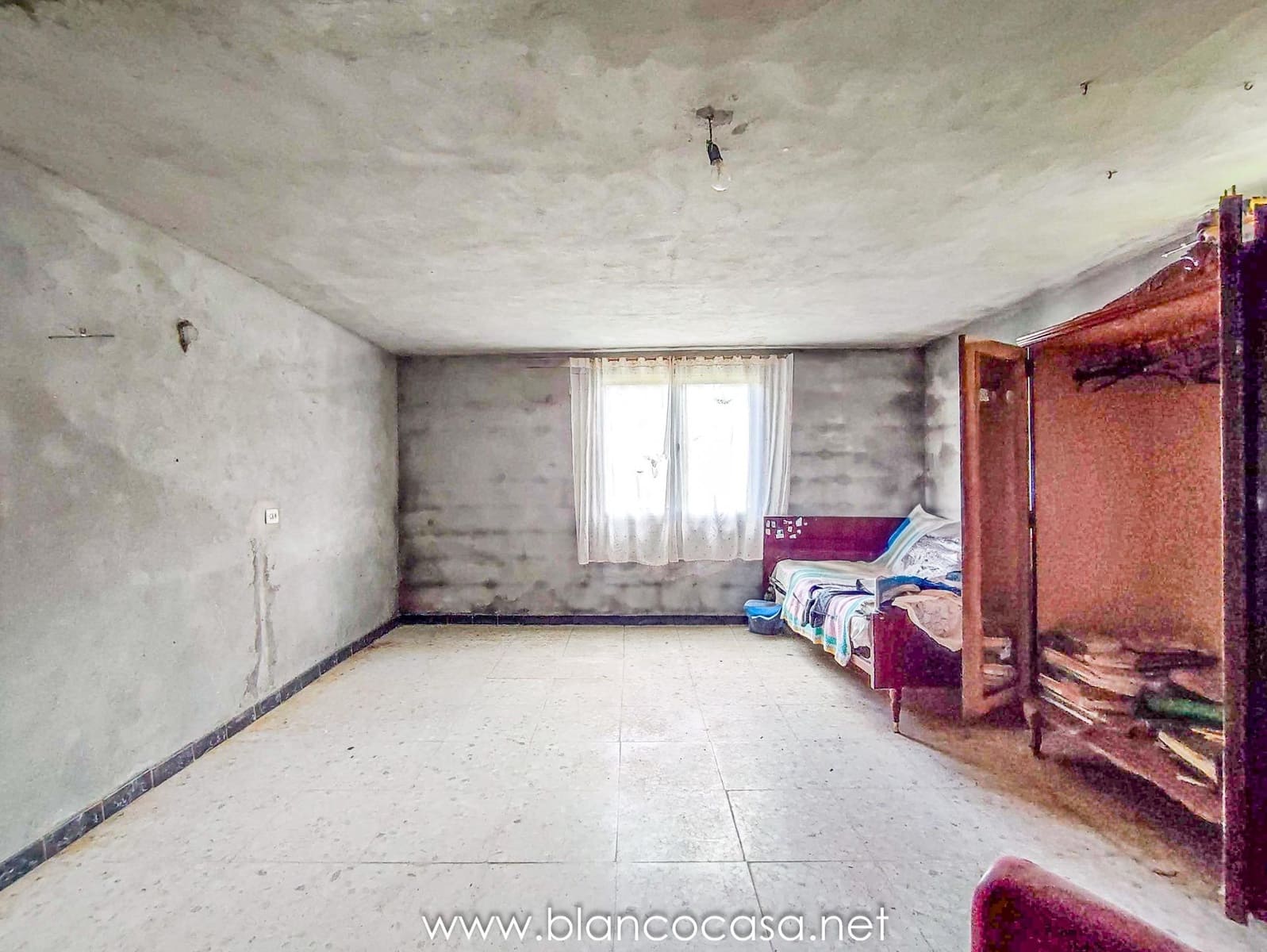 5 quarto Quinta/Casa Rural para venda em Carballo com garagem - 59 900 € (Ref: 9383419)