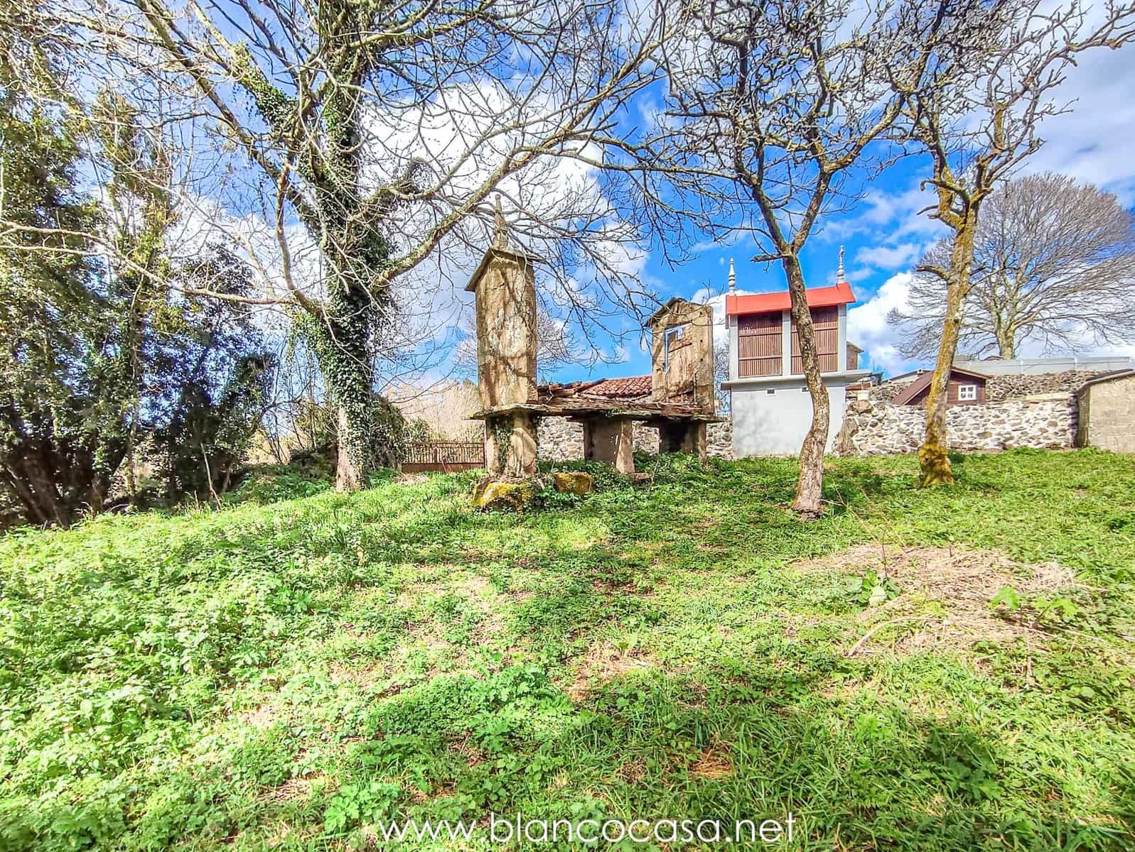 5 quarto Quinta/Casa Rural para venda em Carballo com garagem - 59 900 € (Ref: 9383419)