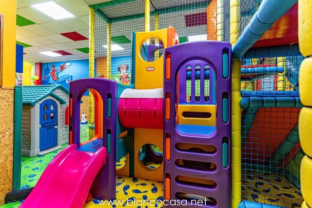 Virksomhed til leje i Carballo - € 600 (Ref: 9383421)