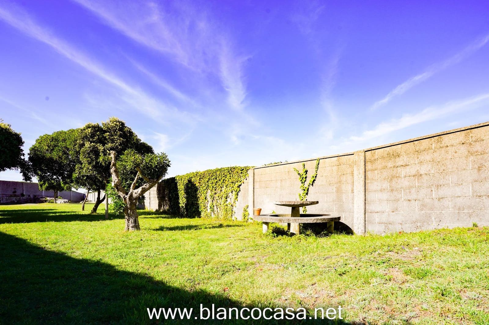 1 bedroom Finca/Country House for sale in Malpica de Bergantinos - € 85,000 (Ref: 9383422)