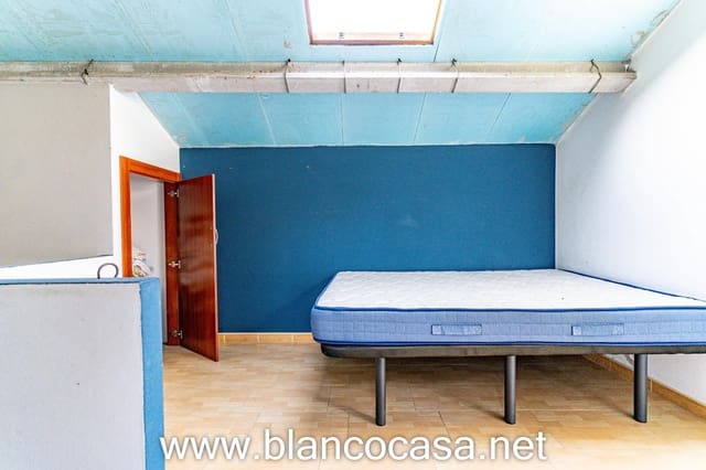 2 makuuhuone Paritalo myytävänä paikassa Ponteceso - 69 990 € (Ref: 9383423)