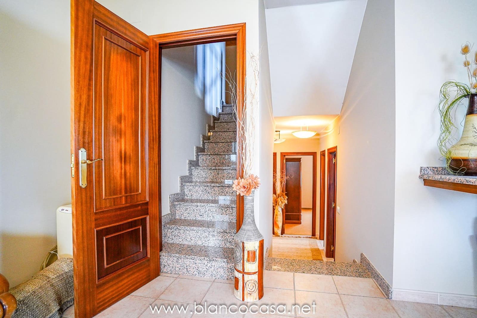 7 sypialnia Finka/Dom wiejski na sprzedaż w Malpica de Bergantinos z garażem - 294 000 € (Ref: 9383424)