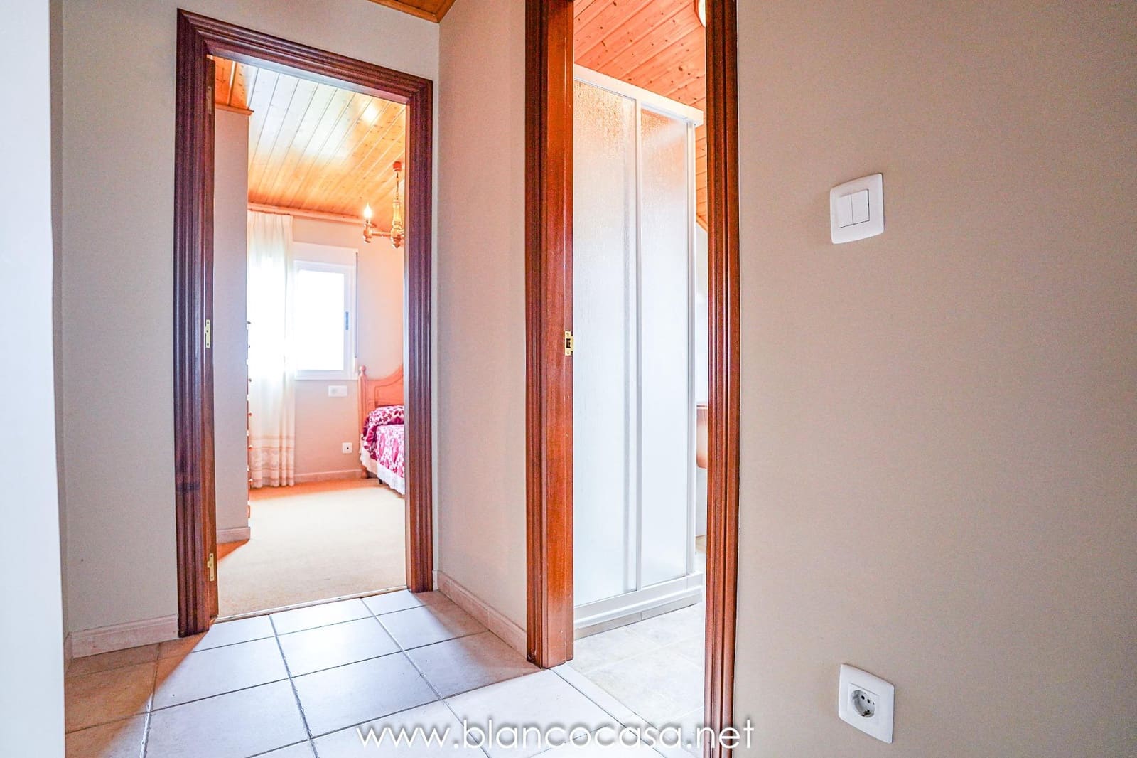 7 sypialnia Finka/Dom wiejski na sprzedaż w Malpica de Bergantinos z garażem - 294 000 € (Ref: 9383424)