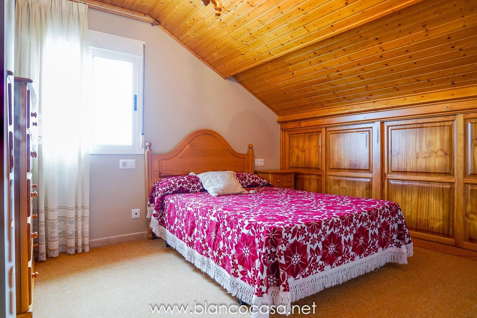 7 sypialnia Finka/Dom wiejski na sprzedaż w Malpica de Bergantinos z garażem - 294 000 € (Ref: 9383424)