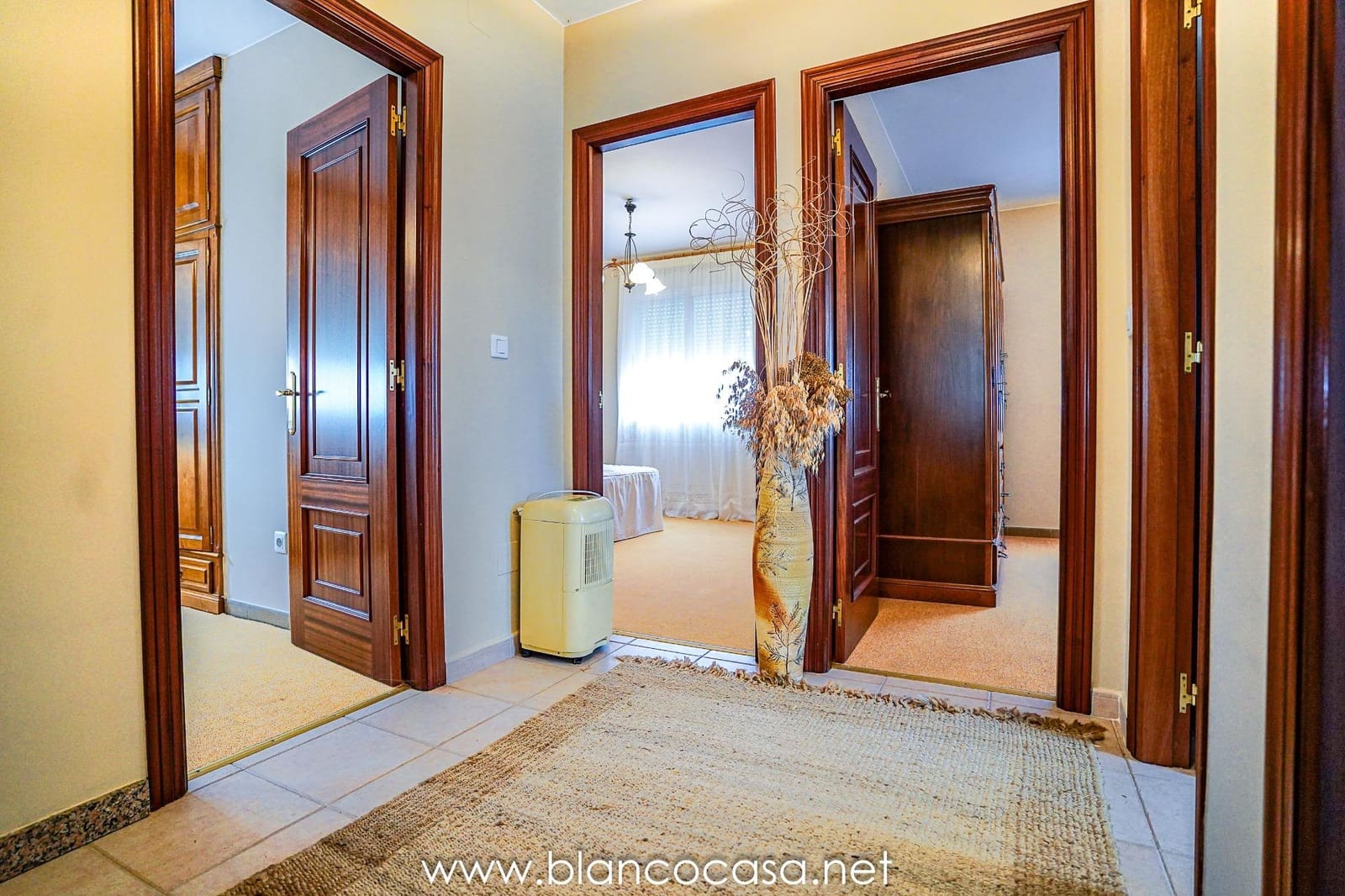 7 sypialnia Finka/Dom wiejski na sprzedaż w Malpica de Bergantinos z garażem - 294 000 € (Ref: 9383424)