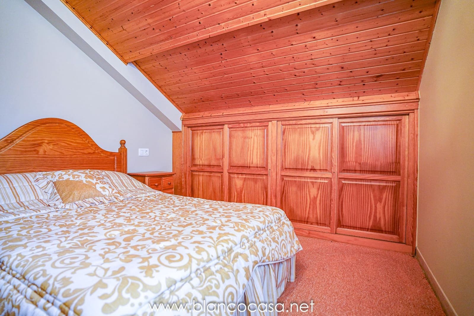 7 sypialnia Finka/Dom wiejski na sprzedaż w Malpica de Bergantinos z garażem - 294 000 € (Ref: 9383424)