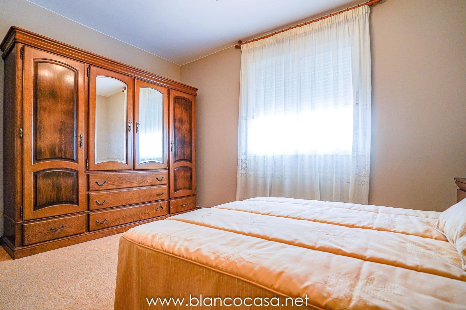 7 sypialnia Finka/Dom wiejski na sprzedaż w Malpica de Bergantinos z garażem - 294 000 € (Ref: 9383424)