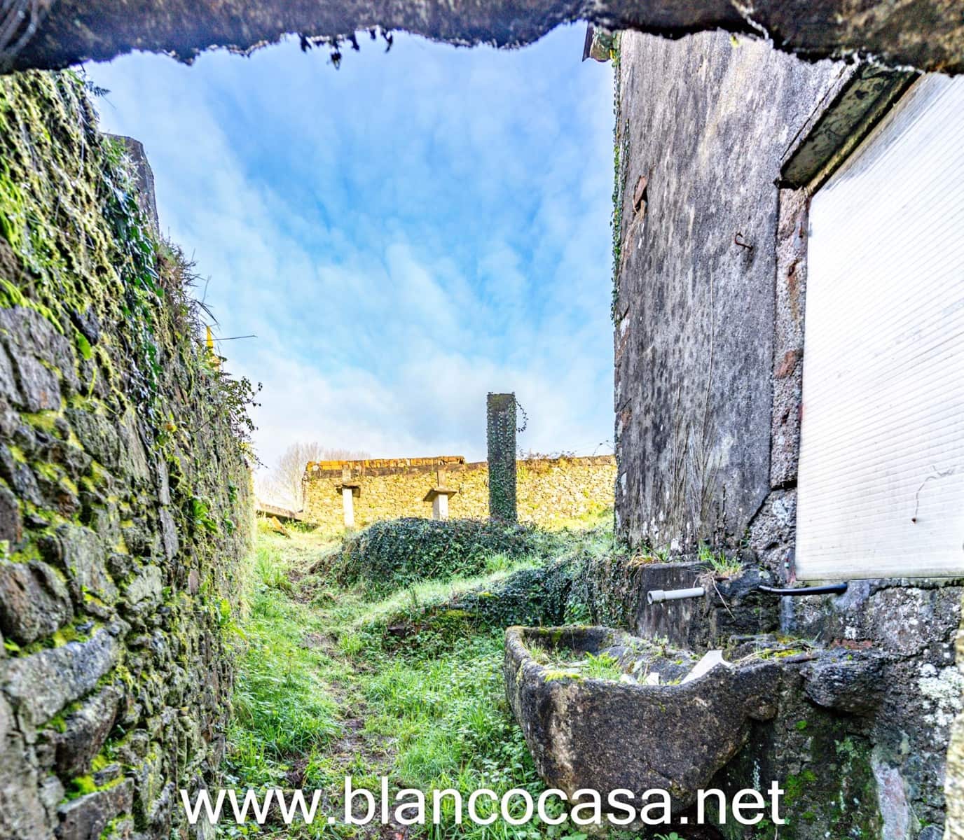 Finca/Casa Rural de 3 habitaciones en Cerceda en venta - 125.000 € (Ref: 9383426)