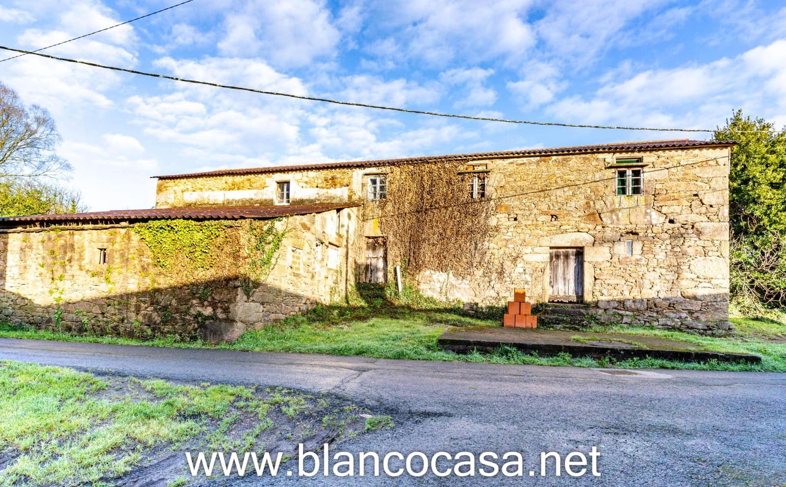 Finca/Casa Rural de 3 habitaciones en Cerceda en venta - 125.000 € (Ref: 9383426)