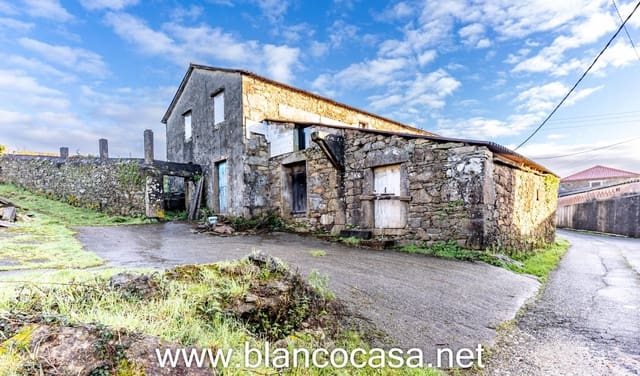 3 slaapkamer Finca/Landhuis te koop in Cerceda - € 125.000 (Ref: 9383426)