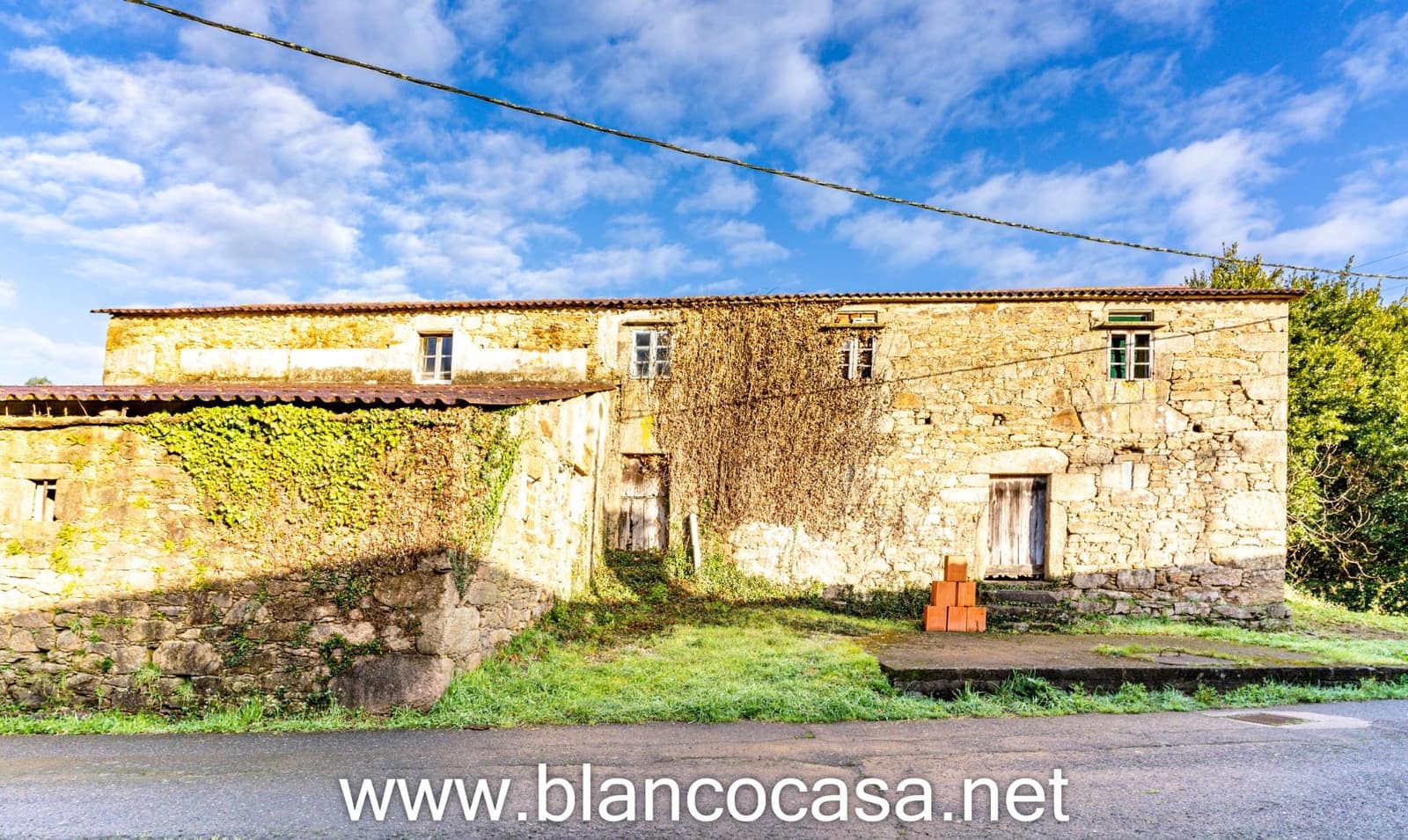 Finca/Casa Rural de 3 habitaciones en Cerceda en venta - 125.000 € (Ref: 9383426)