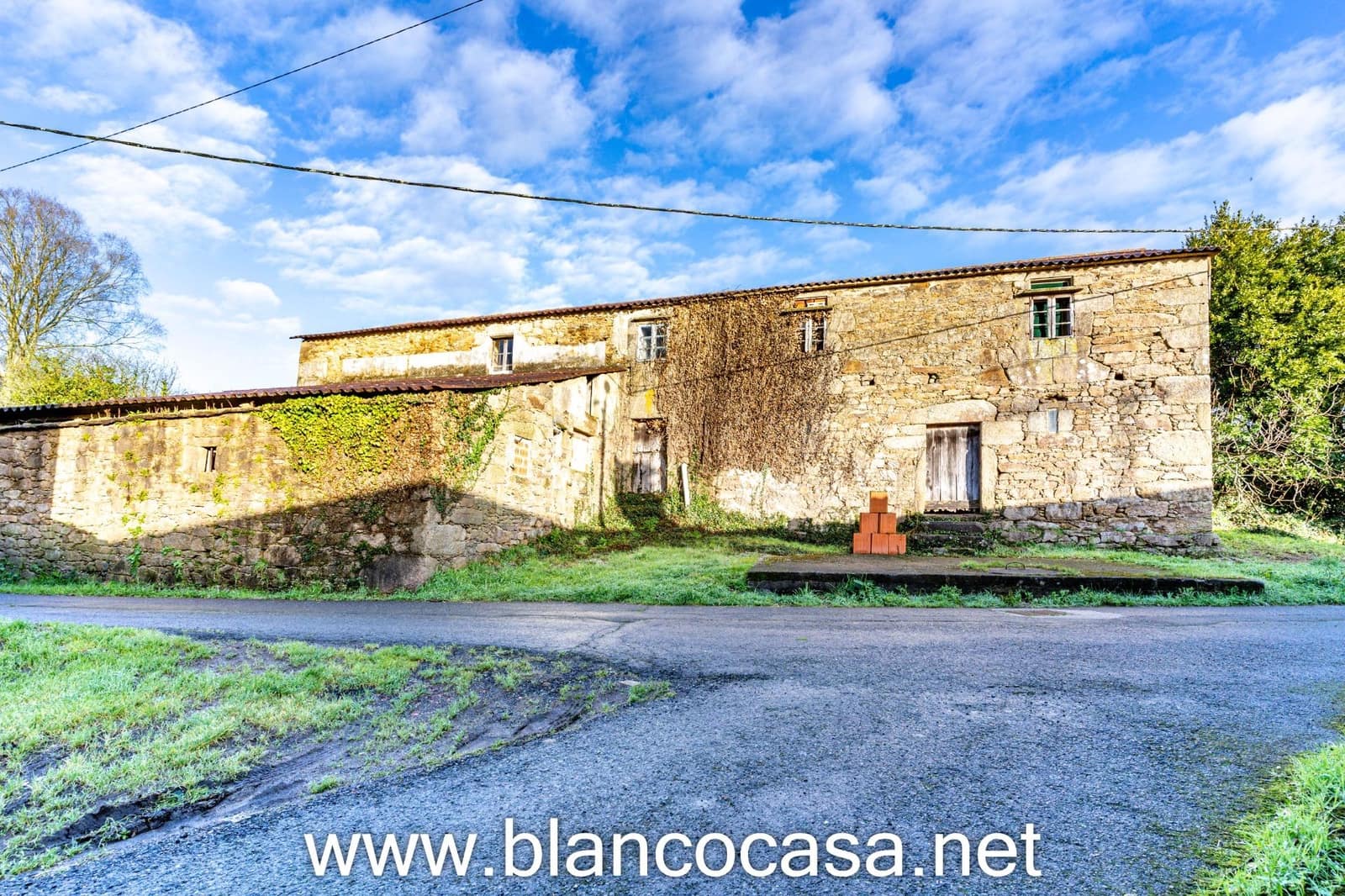 Finca/Casa Rural de 3 habitaciones en Cerceda en venta - 125.000 € (Ref: 9383426)