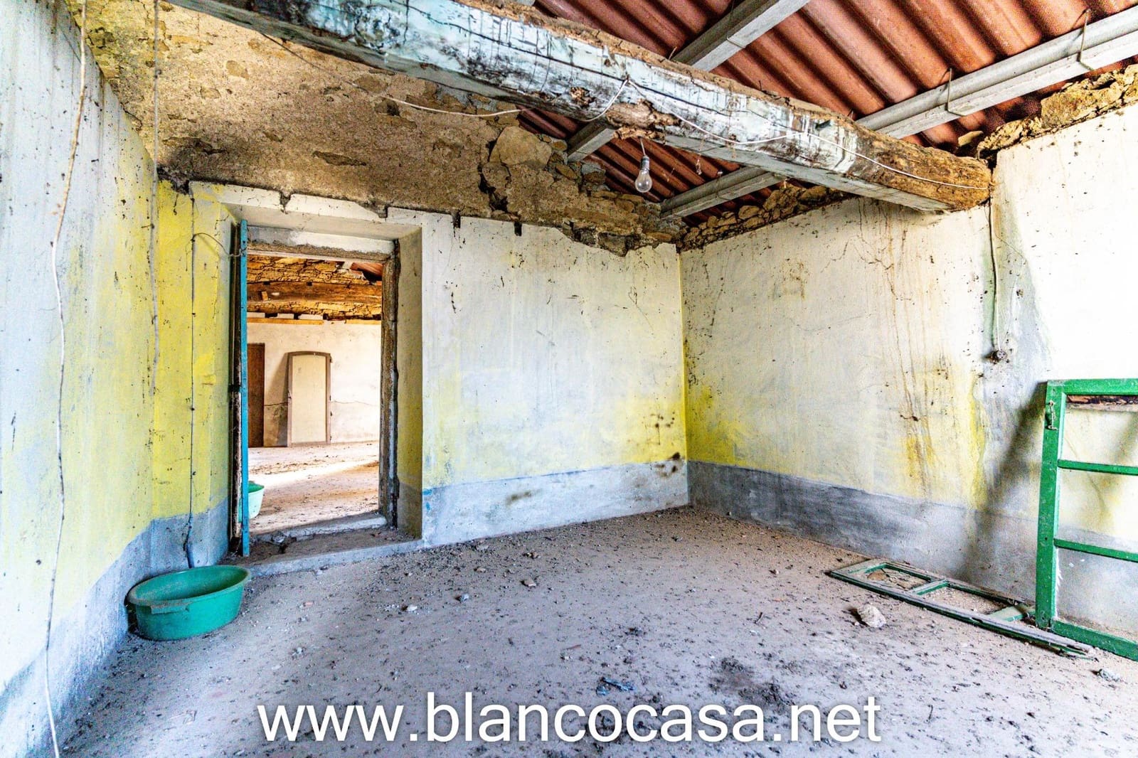 Finca/Casa Rural de 3 habitaciones en Cerceda en venta - 125.000 € (Ref: 9383426)