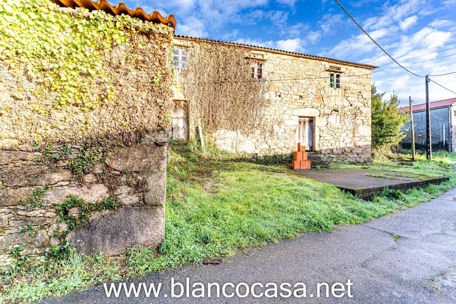 Finca/Casa Rural de 3 habitaciones en Cerceda en venta - 125.000 € (Ref: 9383426)