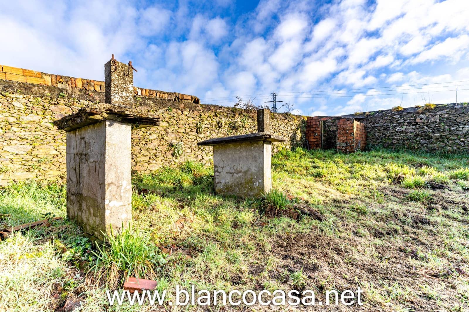 Finca/Casa Rural de 3 habitaciones en Cerceda en venta - 125.000 € (Ref: 9383426)