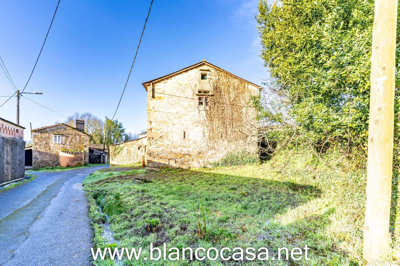 Finca/Casa Rural de 3 habitaciones en Cerceda en venta - 125.000 € (Ref: 9383426)