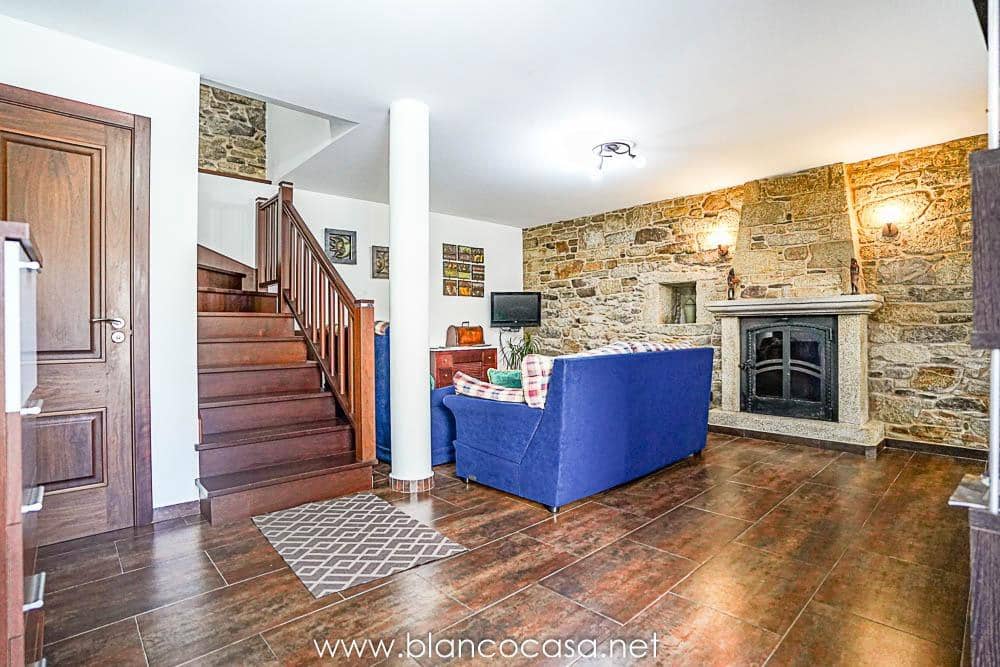 4 sypialnia Dom na sprzedaż w Vimianzo - 194 999 € (Ref: 9383428)