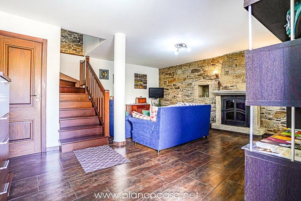 4 sypialnia Dom na sprzedaż w Vimianzo - 194 999 € (Ref: 9383428)