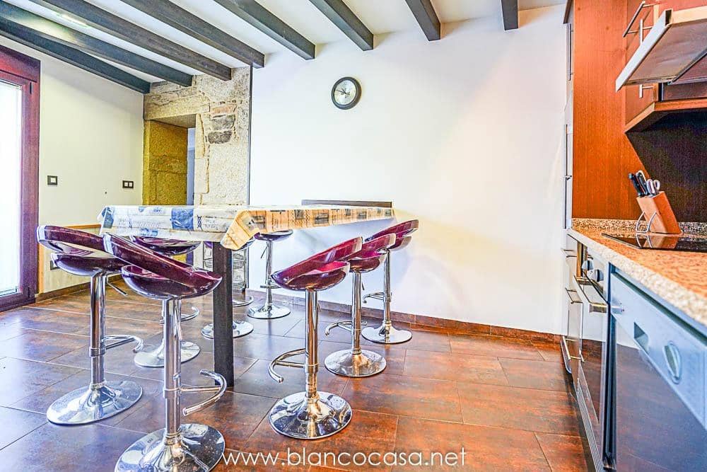 4 sypialnia Dom na sprzedaż w Vimianzo - 194 999 € (Ref: 9383428)