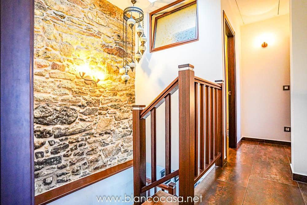 4 sypialnia Dom na sprzedaż w Vimianzo - 194 999 € (Ref: 9383428)