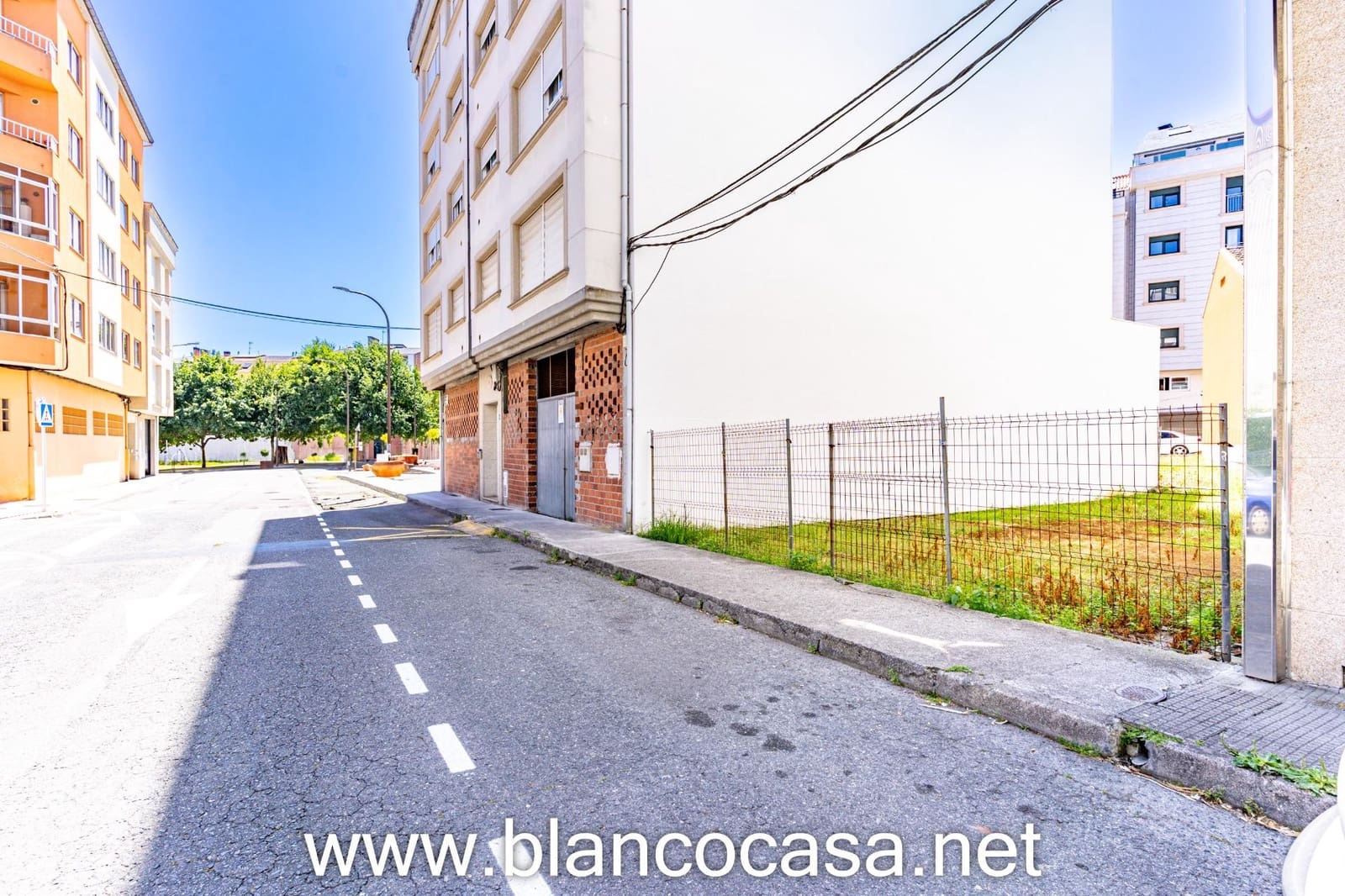 Byggetomt til salgs i Carballo - € 55 000 (Ref: 9383431)