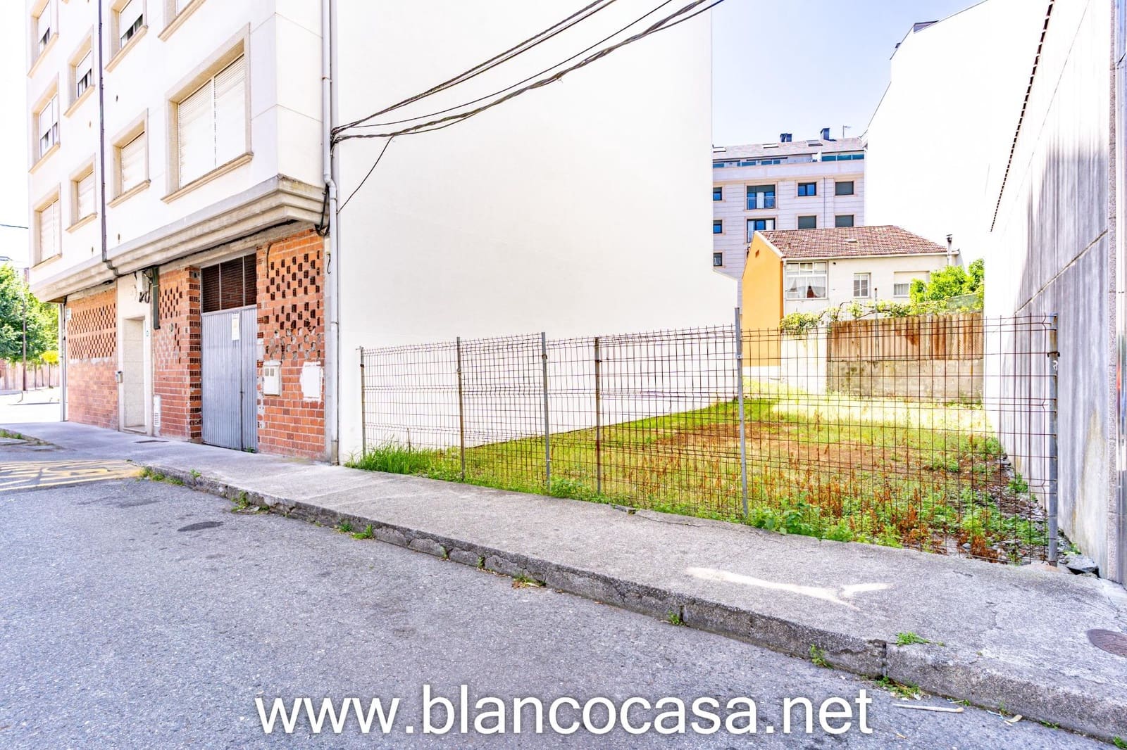 Byggetomt til salgs i Carballo - € 55 000 (Ref: 9383431)