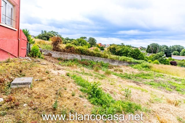 Solar/Parcela en Oleiros en venta - 79.999 € (Ref: 9383433)