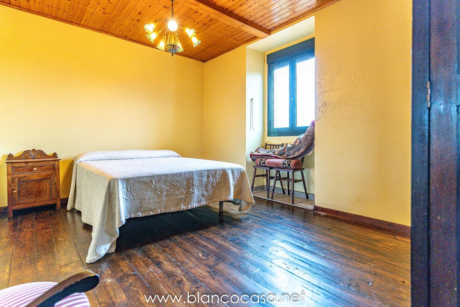 5 bedroom Finca/Country House for sale in Coristanco - € 129,990 (Ref: 9383434)