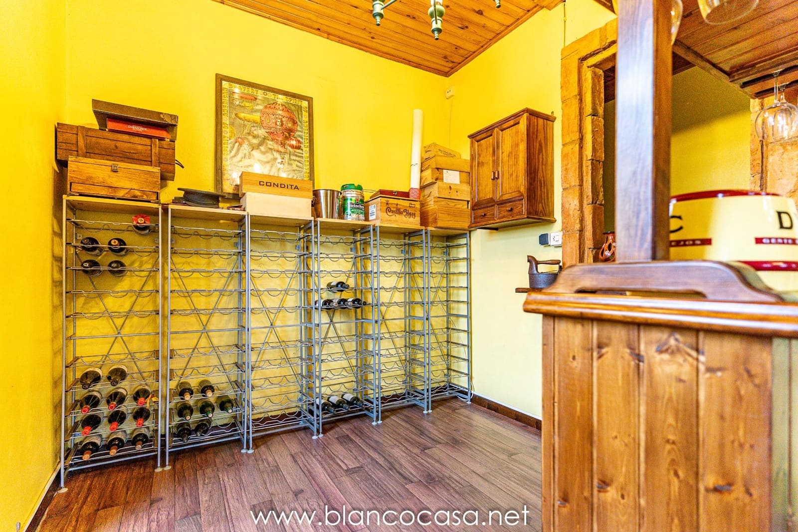 5 bedroom Finca/Country House for sale in Coristanco - € 129,990 (Ref: 9383434)