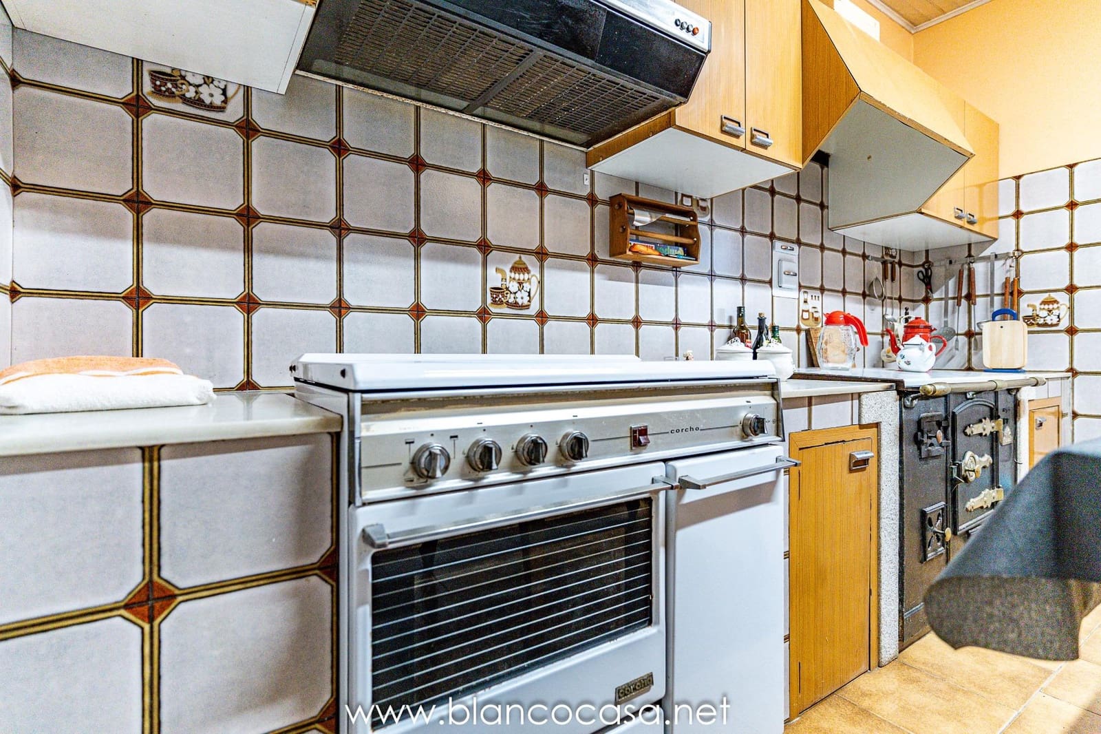 5 bedroom Finca/Country House for sale in Coristanco - € 129,990 (Ref: 9383434)