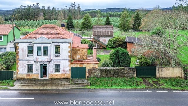 5 bedroom Finca/Country House for sale in Coristanco - € 129,990 (Ref: 9383434)
