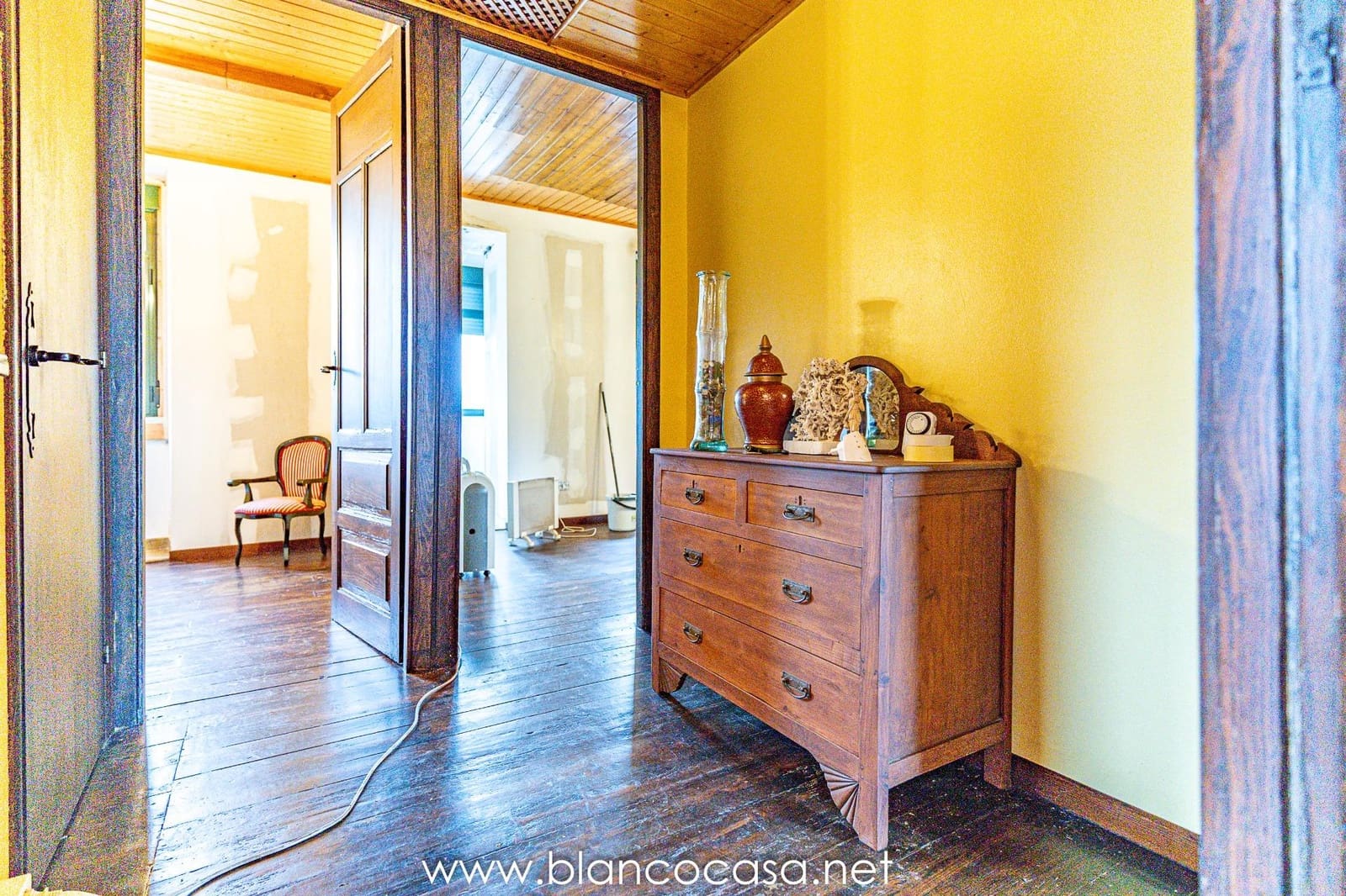 5 bedroom Finca/Country House for sale in Coristanco - € 129,990 (Ref: 9383434)