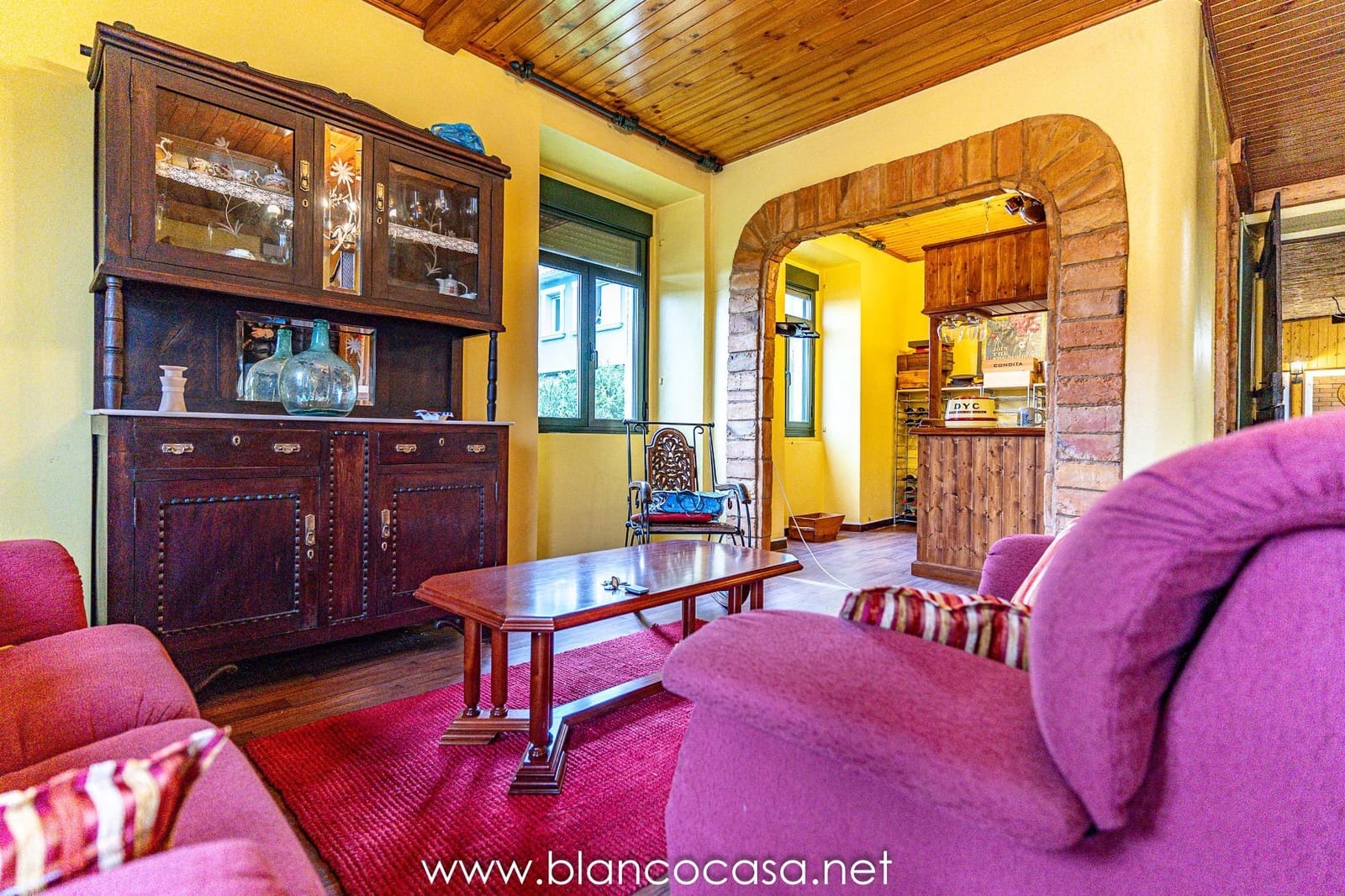 5 bedroom Finca/Country House for sale in Coristanco - € 129,990 (Ref: 9383434)