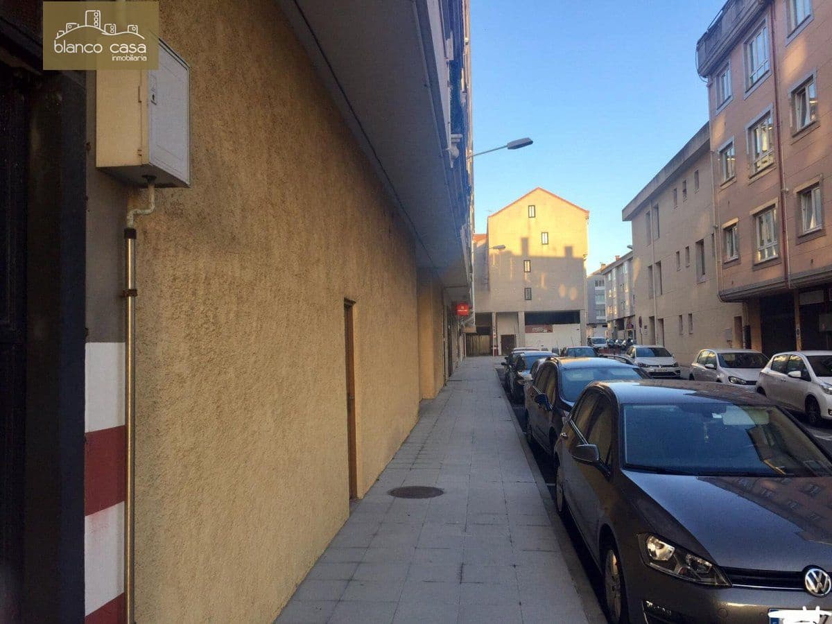 Commerciale da affittare in A Laracha - 1.000 € (Rif: 9383437)