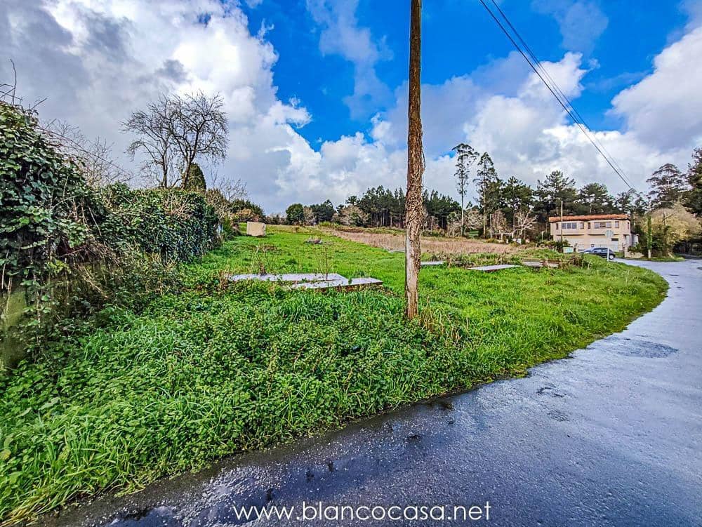 Terreno para Construção para venda em Carballo - 69 999 € (Ref: 9383438)
