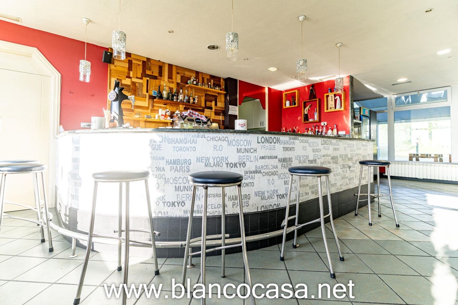 8 sypialnia Hotel na sprzedaż w A Laracha - 269 900 € (Ref: 9383439)