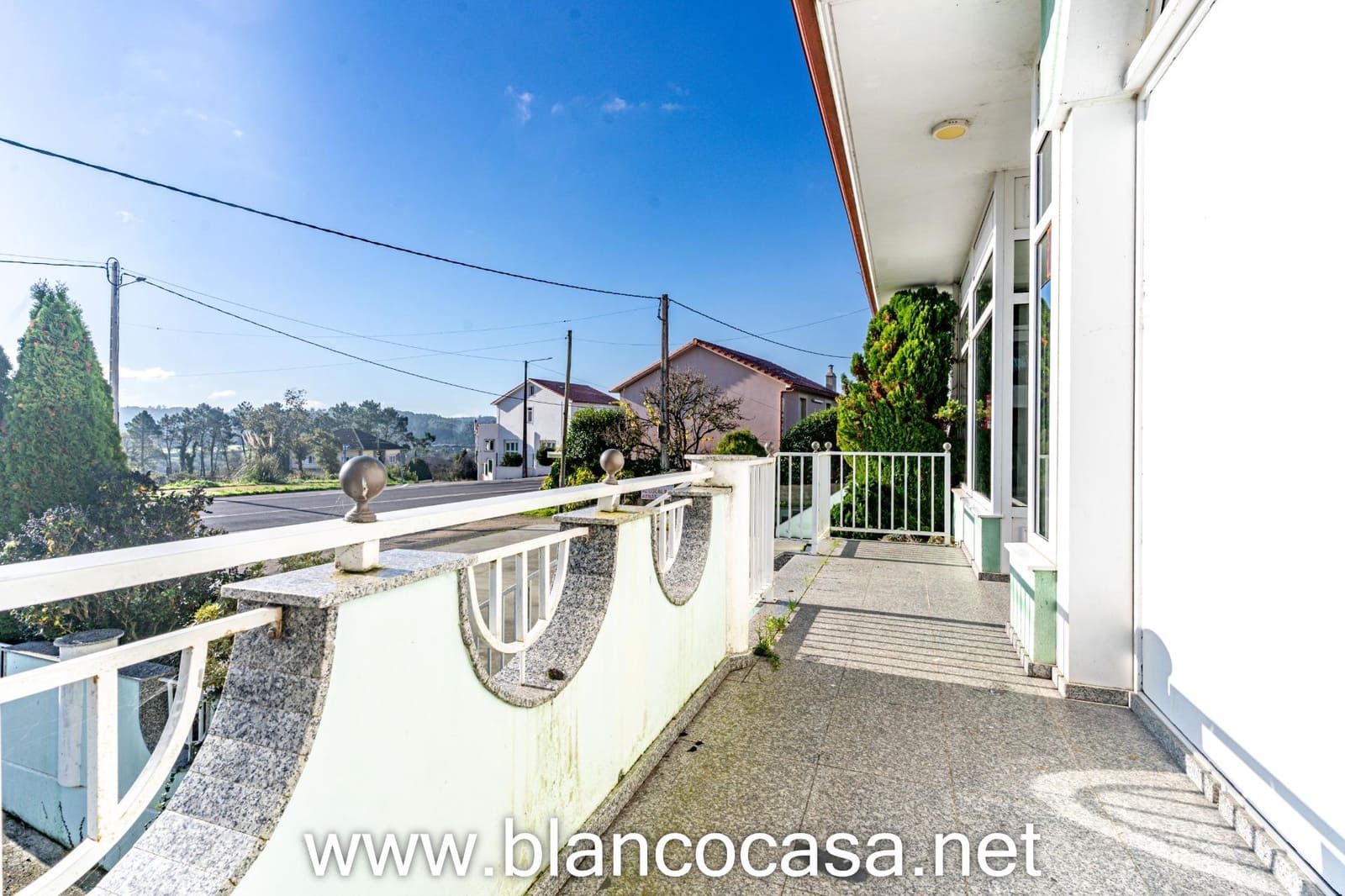 8 sypialnia Hotel na sprzedaż w A Laracha - 269 900 € (Ref: 9383439)