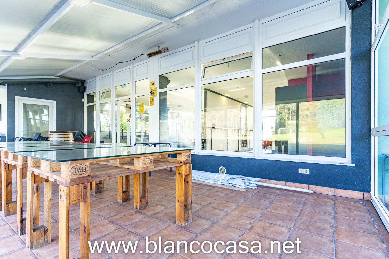 8 sypialnia Hotel na sprzedaż w A Laracha - 269 900 € (Ref: 9383439)