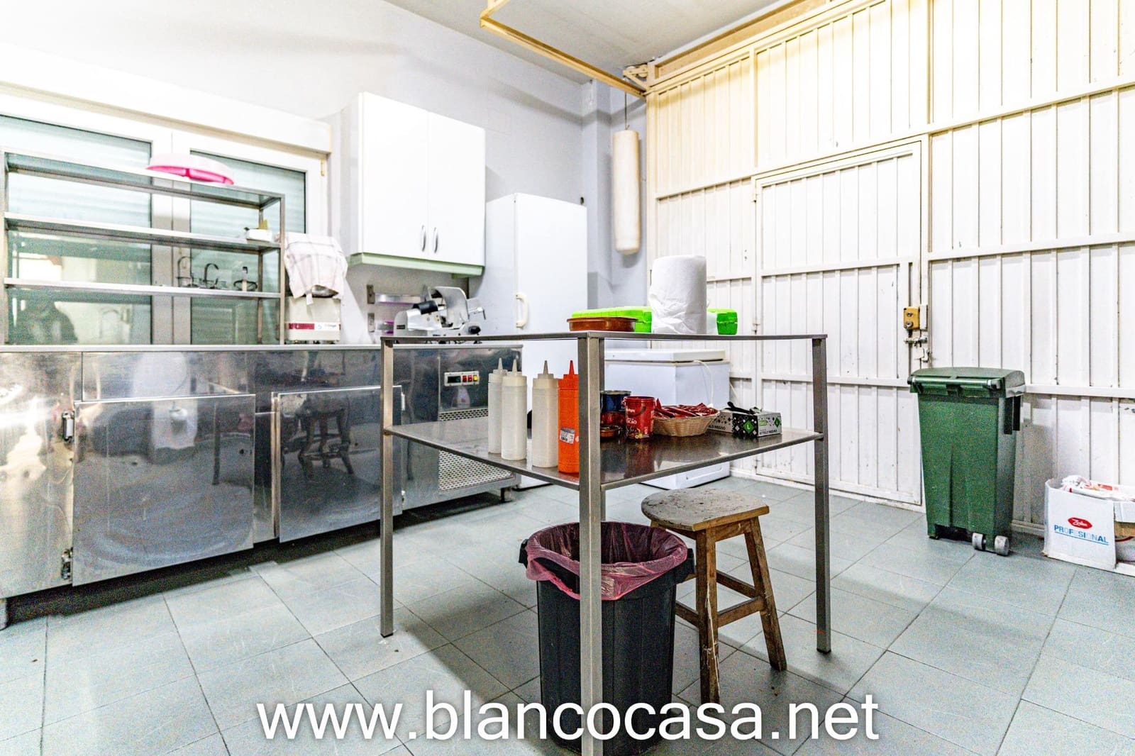 8 sypialnia Hotel na sprzedaż w A Laracha - 269 900 € (Ref: 9383439)