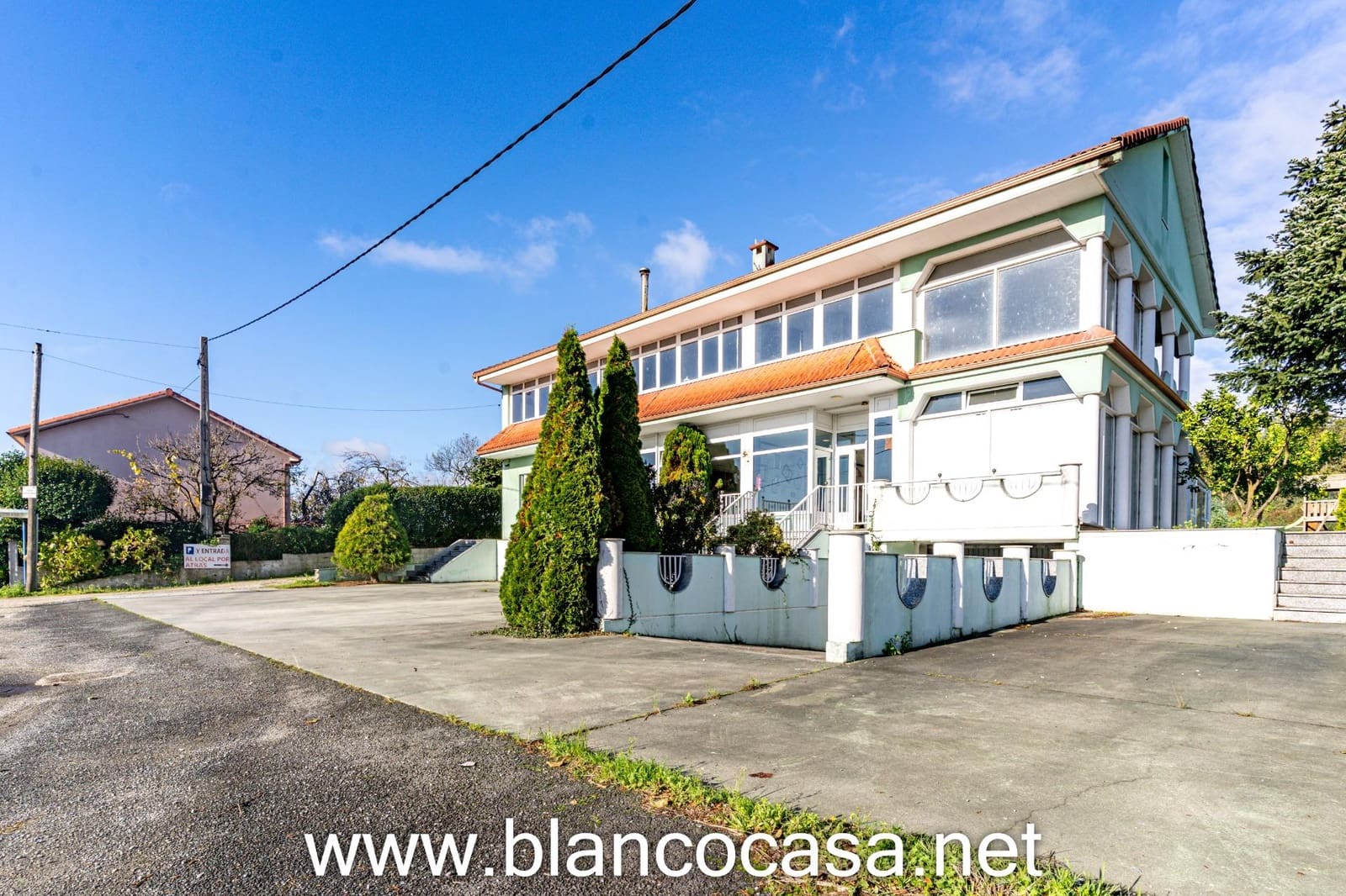 8 sypialnia Hotel na sprzedaż w A Laracha - 269 900 € (Ref: 9383439)