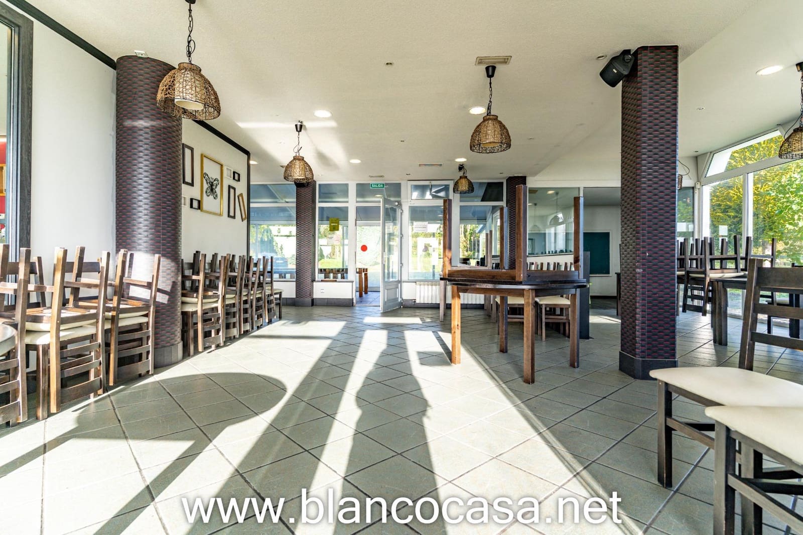 8 sypialnia Hotel na sprzedaż w A Laracha - 269 900 € (Ref: 9383439)