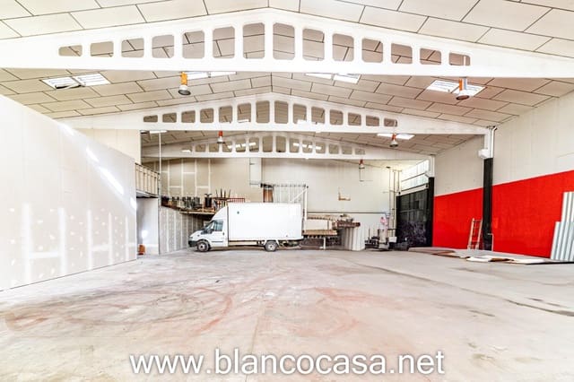 Firma/Unternehmen zu vermieten in Carballo - 1.500 € (Ref: 9383446)