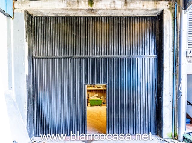 Firma/Unternehmen zu vermieten in Carballo - 1.500 € (Ref: 9383446)