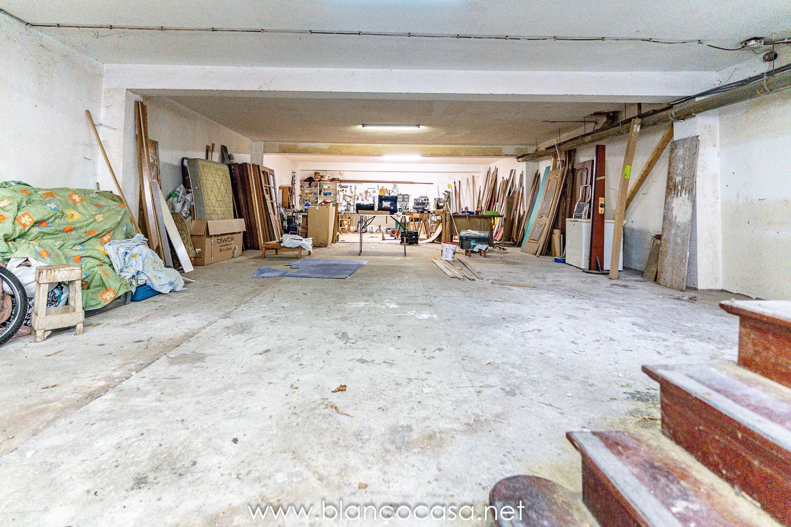 Kaupallinen myytävänä paikassa Carballo - 140 000 € (Ref: 9383448)