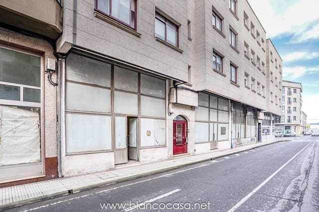 Comercial para venda em Carballo com garagem - 125 000 € (Ref: 9383450)