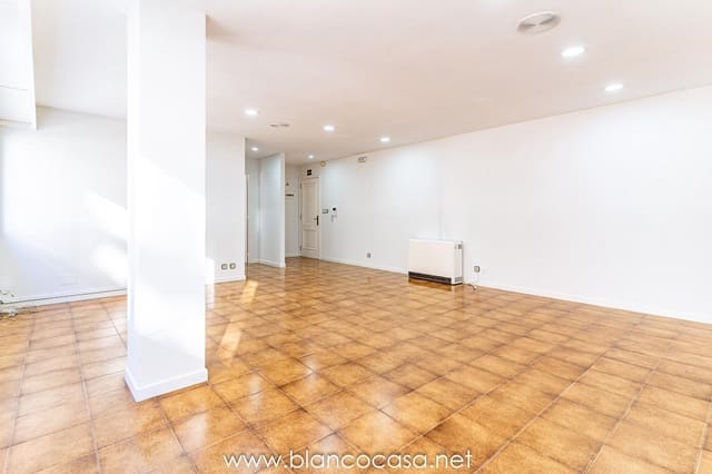 Kontor til leje i Carballo - € 500 (Ref: 9383454)