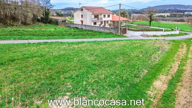 Building Plot for sale in A Laracha - € 45,000 (Ref: 9383455)