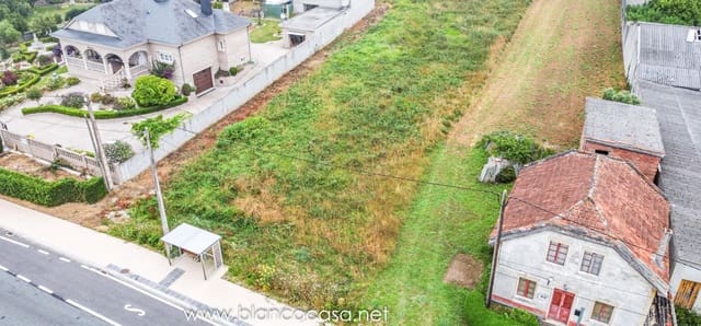 Building Plot for sale in A Laracha - € 35,000 (Ref: 9383456)