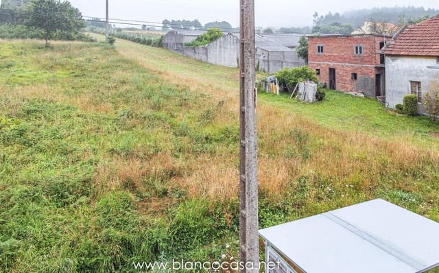 Building Plot for sale in A Laracha - € 35,000 (Ref: 9383456)